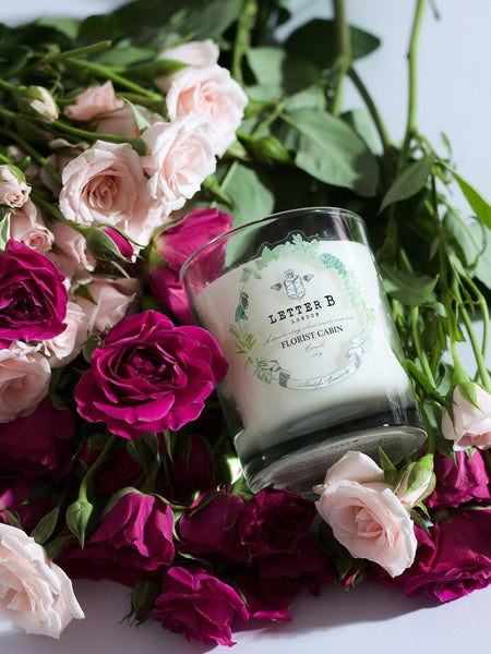 Florist Cabin Candle